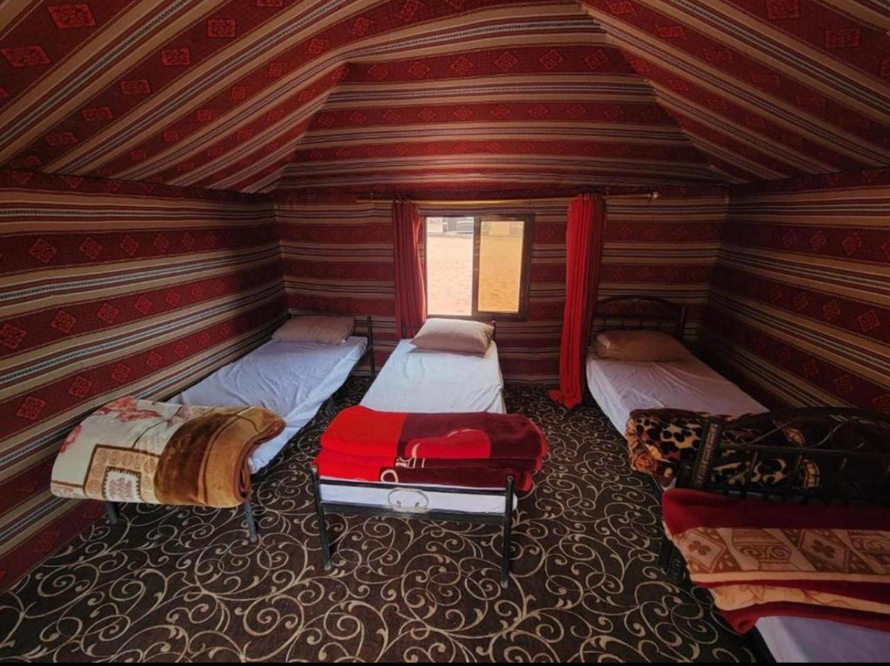Bedouin Bunch Camp Hotel Wadi Rum Eksteriør billede