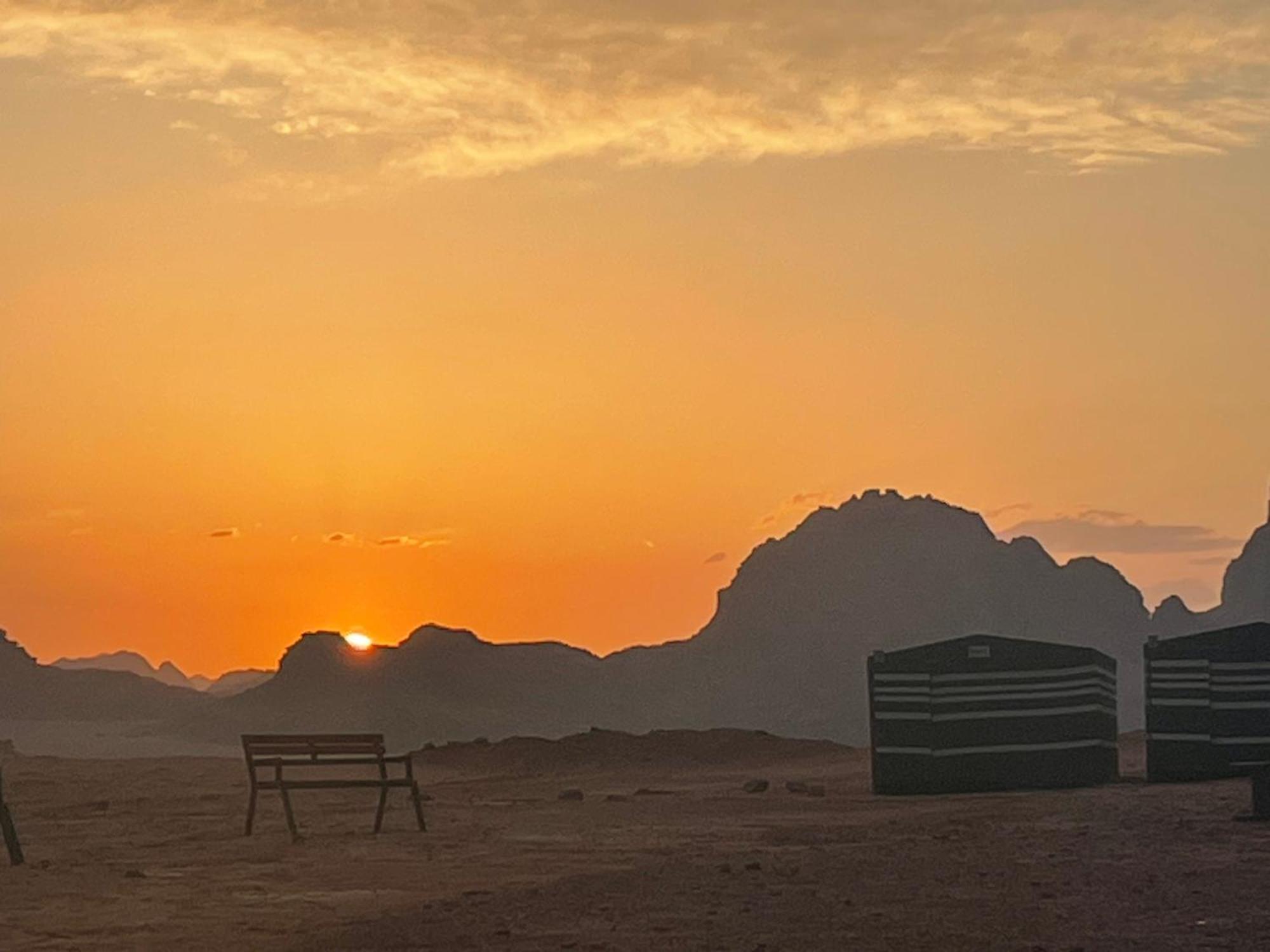 Bedouin Bunch Camp Hotel Wadi Rum Eksteriør billede